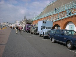 london-brighton-2001-027.JPG (87933 bytes)