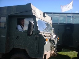 FWD619Y-002-stoneleigh-2001.jpg (70417 bytes)