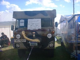 Best-Trade_Stand-008-stoneleigh-2001.jpg (74969 bytes)