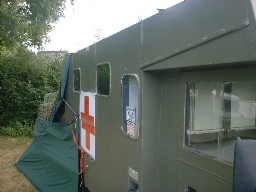 LAE468X-006-stoneleigh-2001.jpg (70769 bytes)