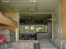 UDH581W-003-stoneleigh-2001.jpg (80798 bytes)