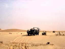 west-east-barry-doughty-005.jpg (90560 bytes)