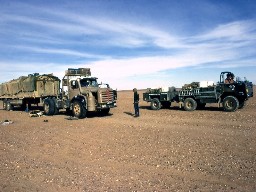 west-east-barry-doughty-014.jpg (141674 bytes)