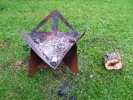 unofficial-wales-2005-089.jpg (443601 bytes)